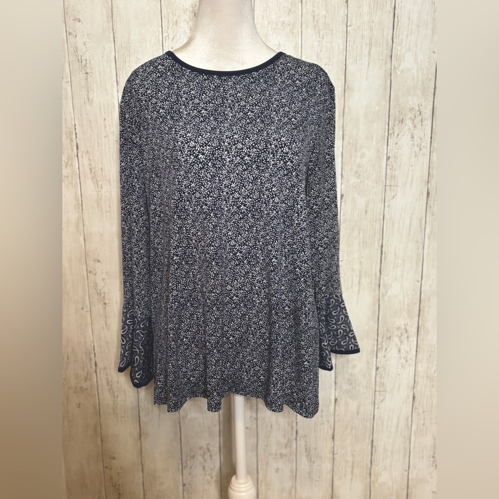 Michael Kors Size Large- long sleeve tunic/top w/flower pattern- bell style cuff